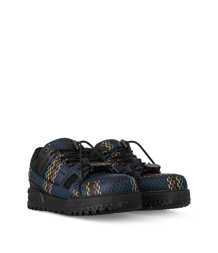 LOUIS VUITTON MAXI SNEAKERS COLOR